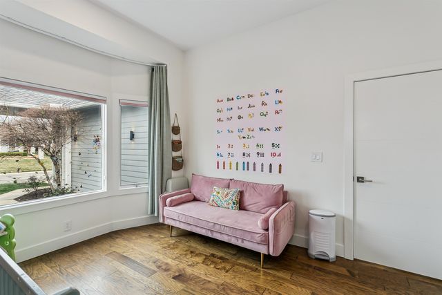 8111 E Windwood Circle, Wichita, KS 67226