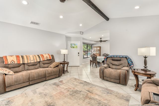 9807 sugarloaf, San Antonio, TX 78245
