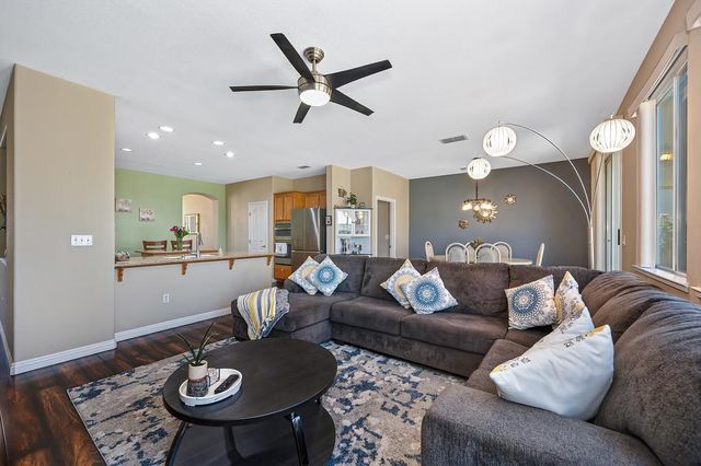 3120 Spinning Rod Way, Sacramento, CA 95833