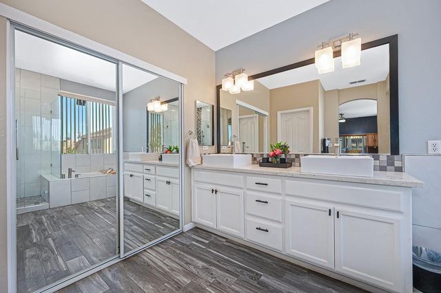 3120 Spinning Rod Way, Sacramento, CA 95833