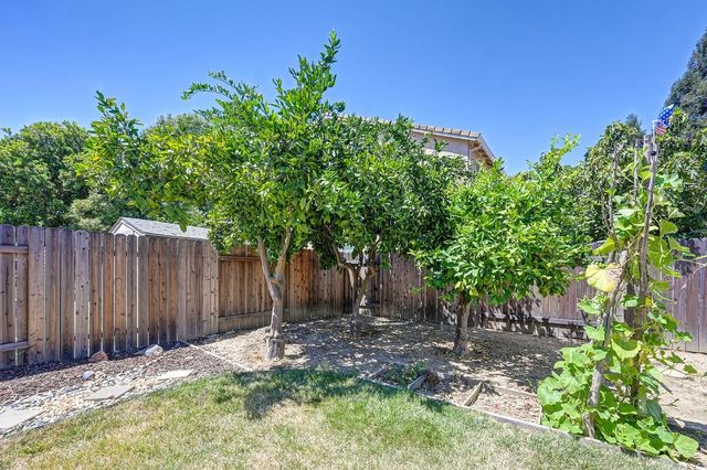 3120 Spinning Rod Way, Sacramento, CA 95833