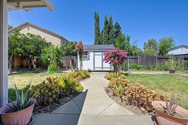 3120 Spinning Rod Way, Sacramento, CA 95833