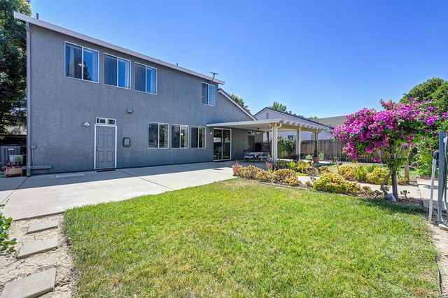 3120 Spinning Rod Way, Sacramento, CA 95833