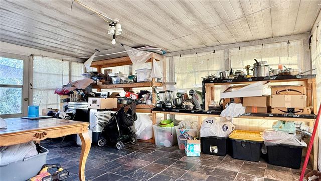 1415 WOOD AVENUE, Haines City, FL 33844