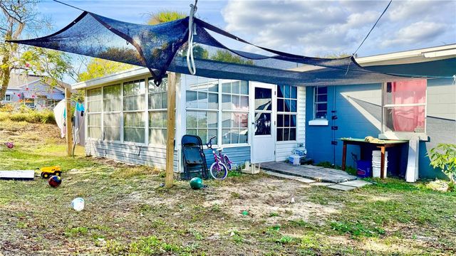 1415 WOOD AVENUE, Haines City, FL 33844