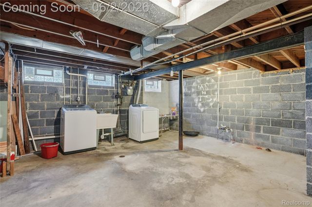 4541 Woodhall Street, Detroit, MI 48224