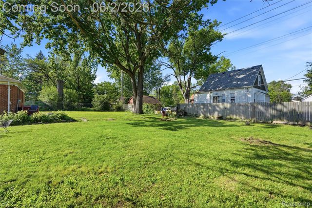 4541 Woodhall Street, Detroit, MI 48224