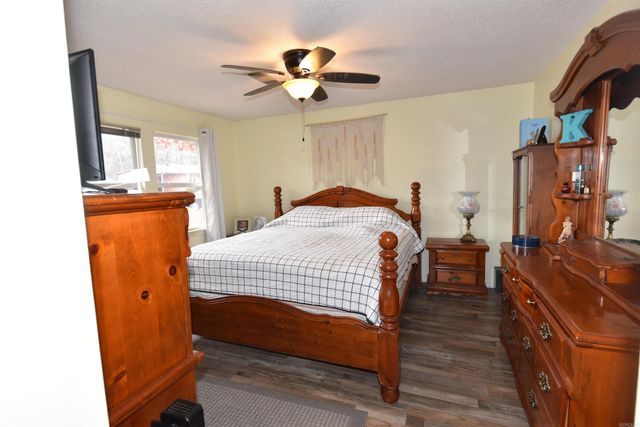 135 Dunn Hollow Dr, Fairfield Bay, AR 72088