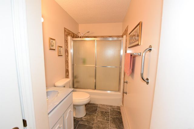 135 Dunn Hollow Dr, Fairfield Bay, AR 72088