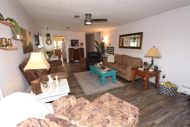 135 Dunn Hollow Dr, Fairfield Bay, AR 72088