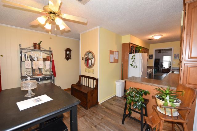 135 Dunn Hollow Dr, Fairfield Bay, AR 72088