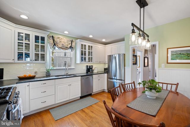 200 OAKWOOD RD, Wilmington, DE 19803