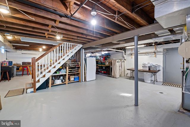 200 OAKWOOD RD, Wilmington, DE 19803