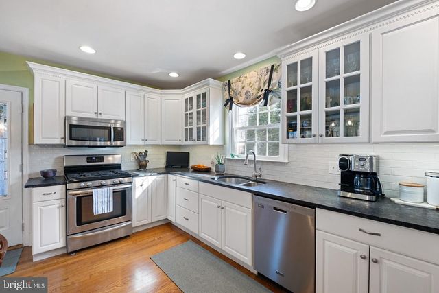 200 OAKWOOD RD, Wilmington, DE 19803