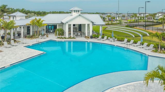 17675 SAVORY MIST CIRCLE, Lakewood Ranch, FL 34211