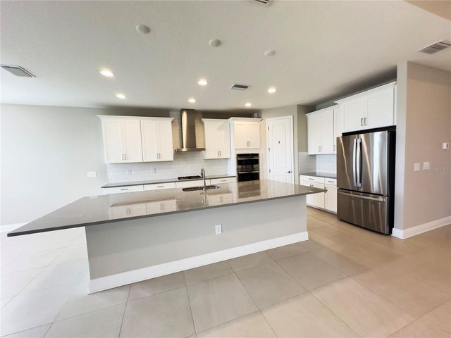 17675 SAVORY MIST CIRCLE, Lakewood Ranch, FL 34211