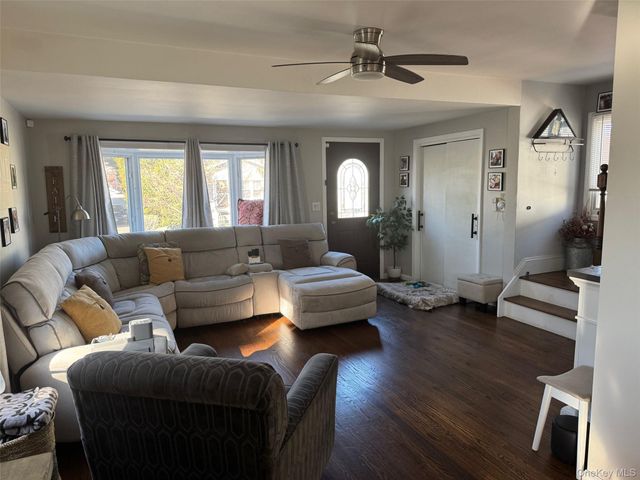 50 Wood Street, Lynbrook, NY 11563