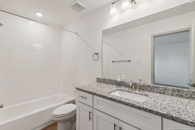 7513 Briarwood Pass, San Antonio, TX 78252
