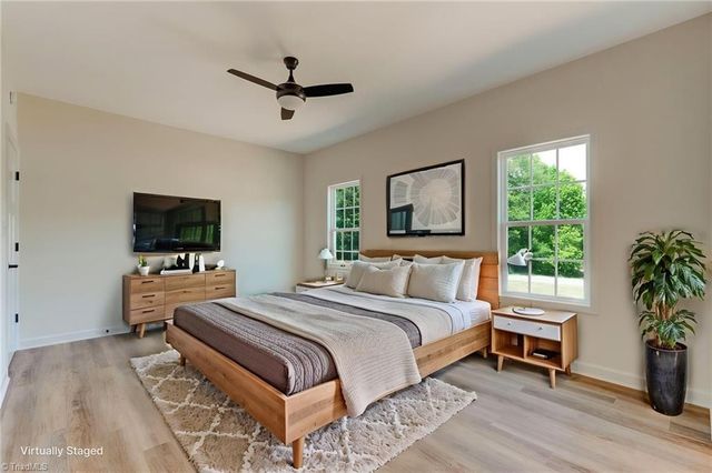 340 Frank Cherry Street, Eden, NC 27288