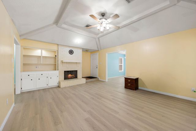 13206 Sharpbill Drive, Houston, TX 77083