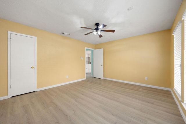 13206 Sharpbill Drive, Houston, TX 77083