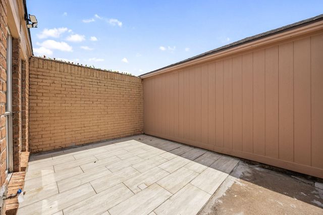 13206 Sharpbill Drive, Houston, TX 77083