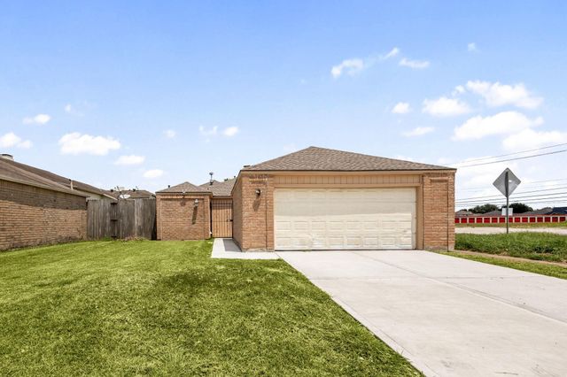 13206 Sharpbill Drive, Houston, TX 77083