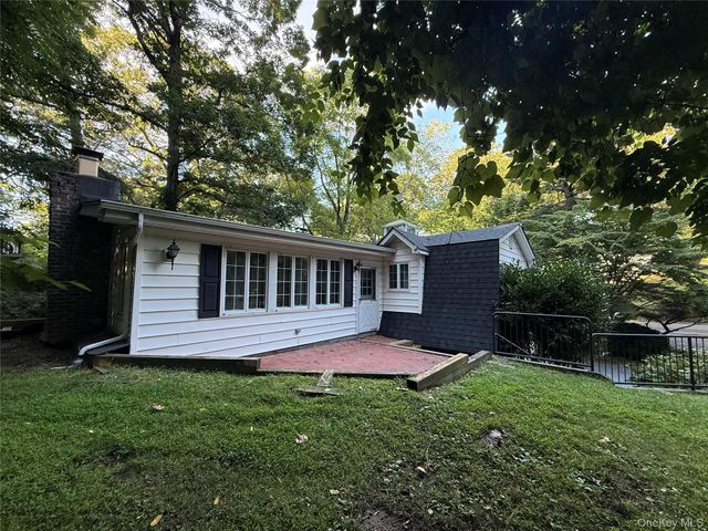 70 Rinaldo Road, Northport, NY 11768
