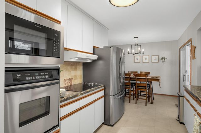 8190 Duluth Street, Golden Valley, MN 55427