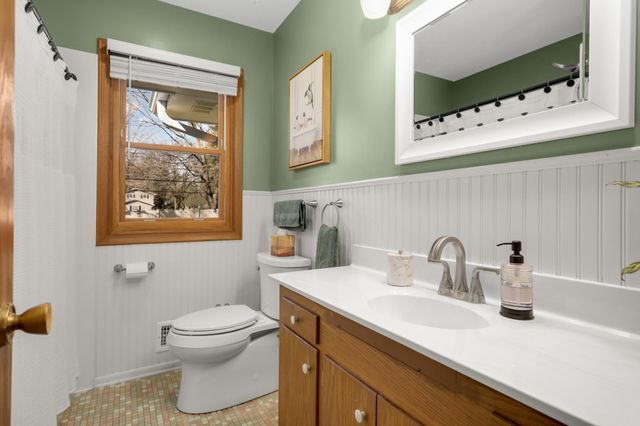 8190 Duluth Street, Golden Valley, MN 55427