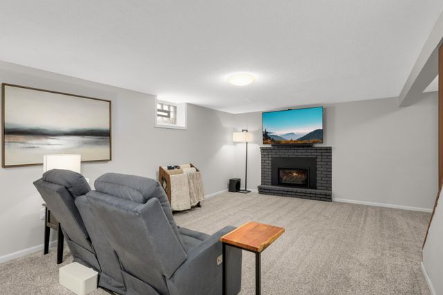 8190 Duluth Street, Golden Valley, MN 55427