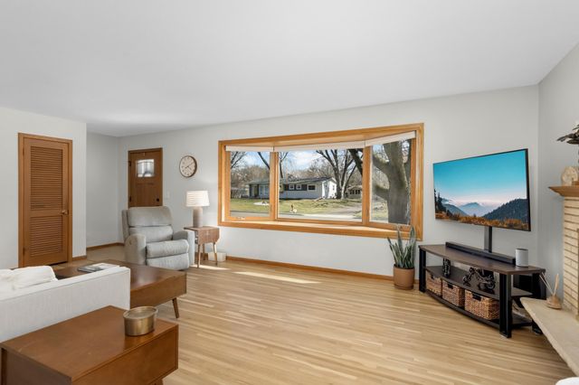 8190 Duluth Street, Golden Valley, MN 55427