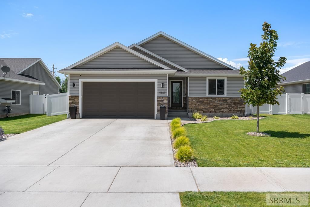 4669 N Daydream Lane, Idaho Falls, ID 83401