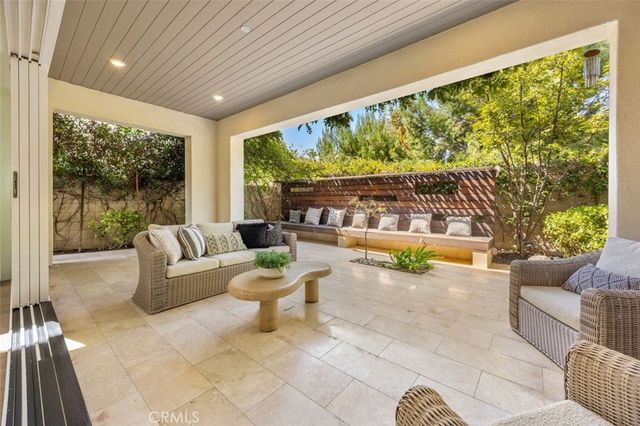 88 Iluna, Irvine, CA 92618