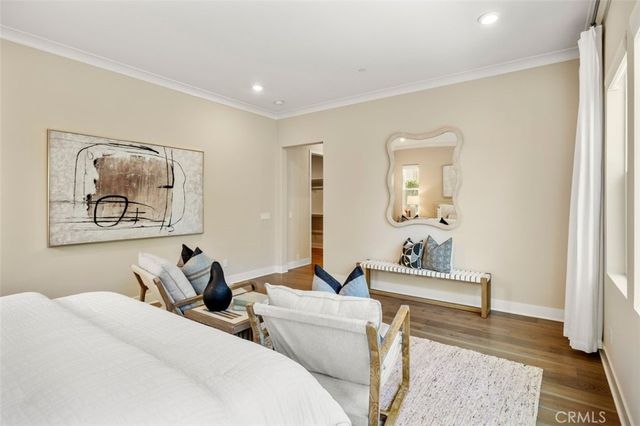 88 Iluna, Irvine, CA 92618