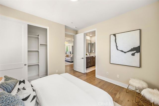 88 Iluna, Irvine, CA 92618