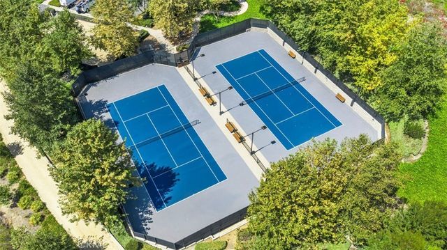 88 Iluna, Irvine, CA 92618