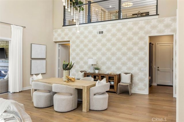 88 Iluna, Irvine, CA 92618