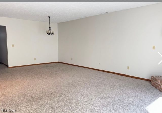 2557 Jackie Lane, Westlake, OH 44145