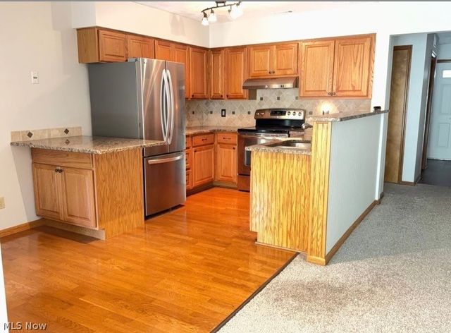 2557 Jackie Lane, Westlake, OH 44145