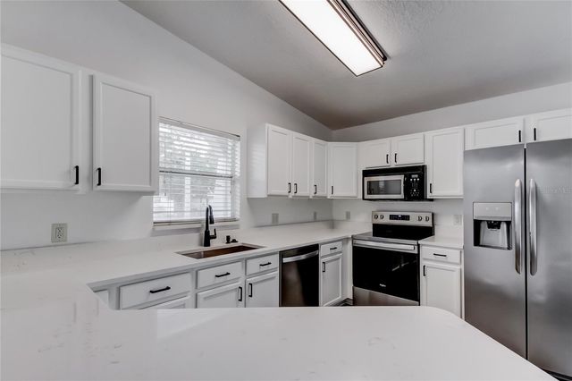 7610 S OBRIEN STREET, Tampa, FL 33616