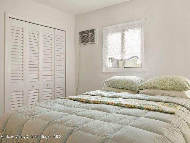 5 Streamside Terrace, Woodstock, NY 12498