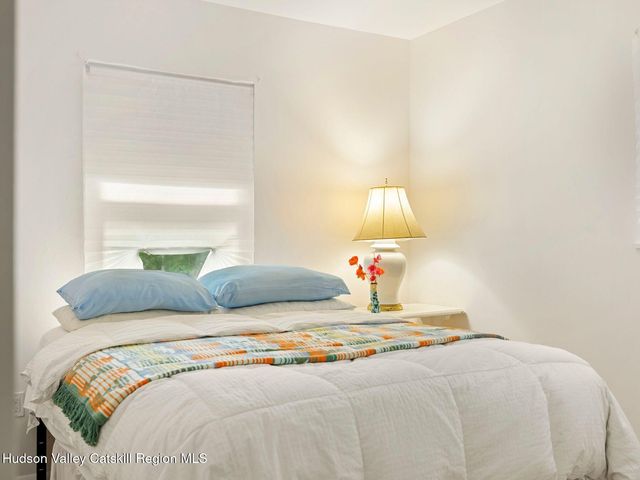 5 Streamside Terrace, Woodstock, NY 12498