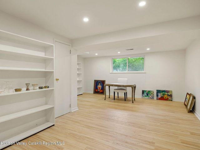 5 Streamside Terrace, Woodstock, NY 12498