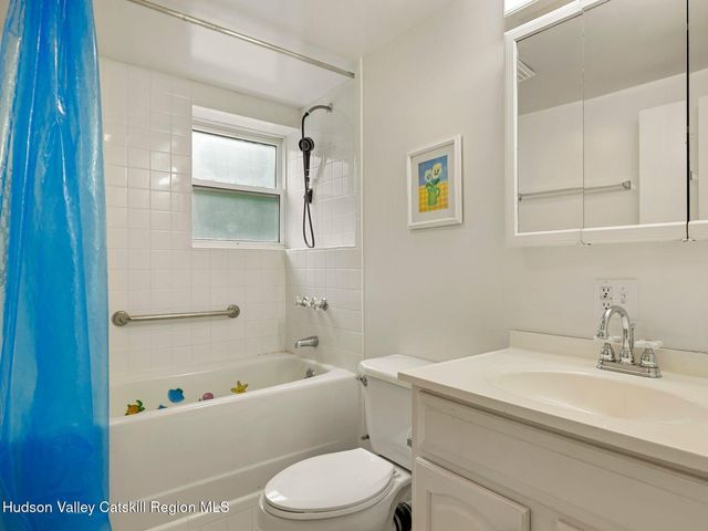 5 Streamside Terrace, Woodstock, NY 12498
