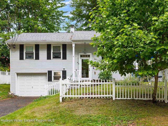 5 Streamside Terrace, Woodstock, NY 12498