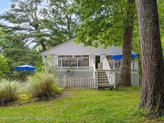 5 Streamside Terrace, Woodstock, NY 12498