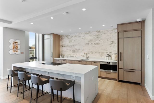 380 Harrison Ave 1115, Boston, MA 02118