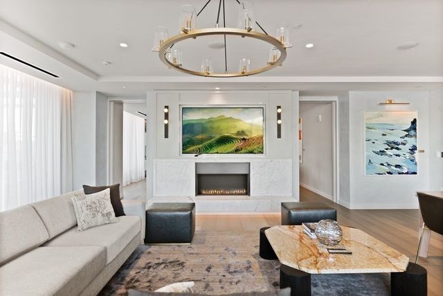 380 Harrison Ave 1115, Boston, MA 02118