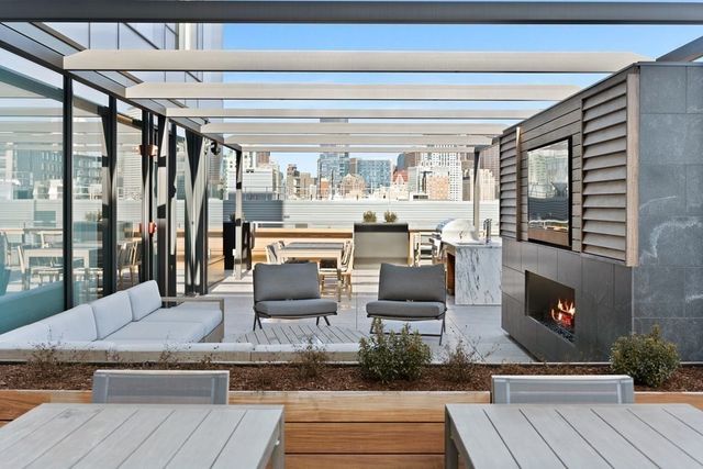380 Harrison Ave 1115, Boston, MA 02118